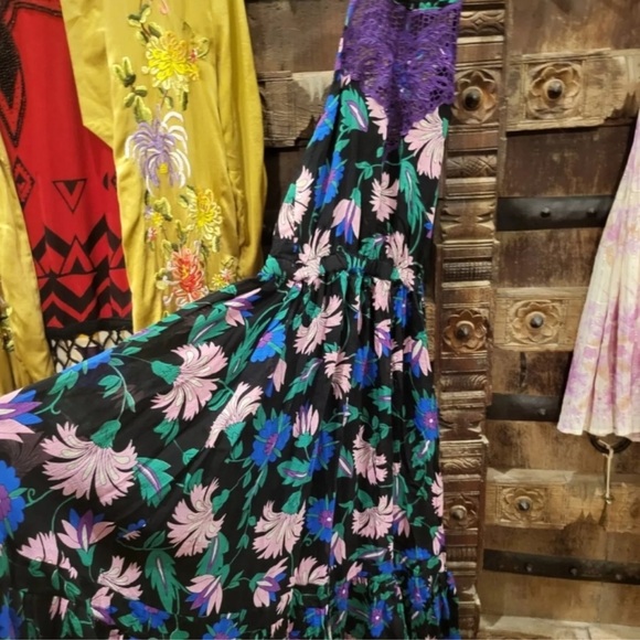 Chasing Unicorns Early Morning Rain Halter Maxi Dress Sz S - Picture 13 of 15